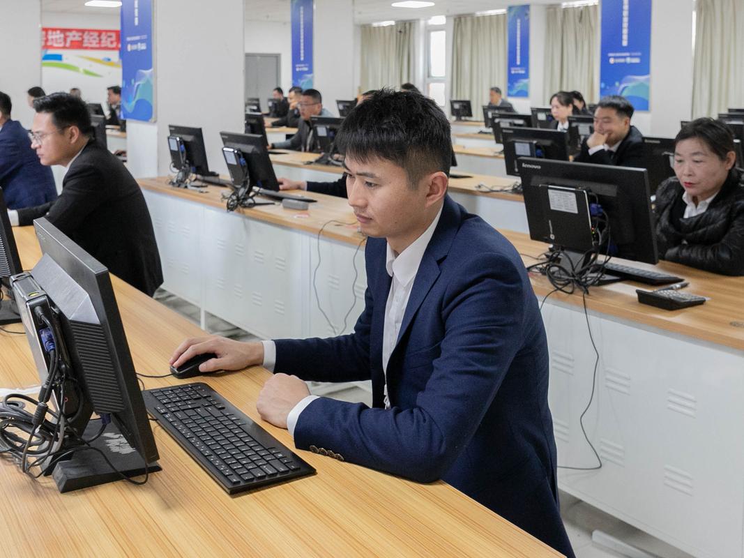 河南省房地产经纪人技能竞赛为行业树立专业标杆
